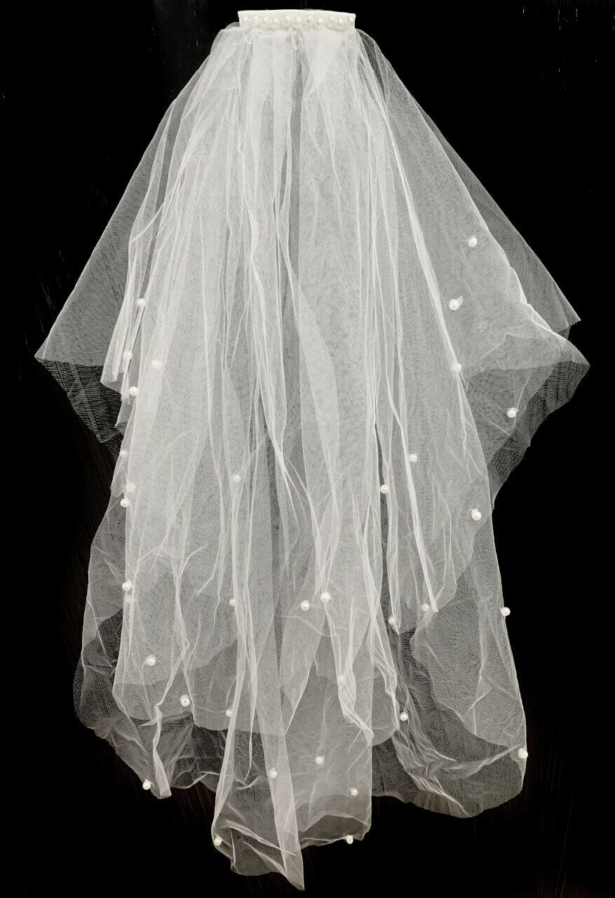 Caprilite Pearl White Bridal Lace Wedding Veil on Comb