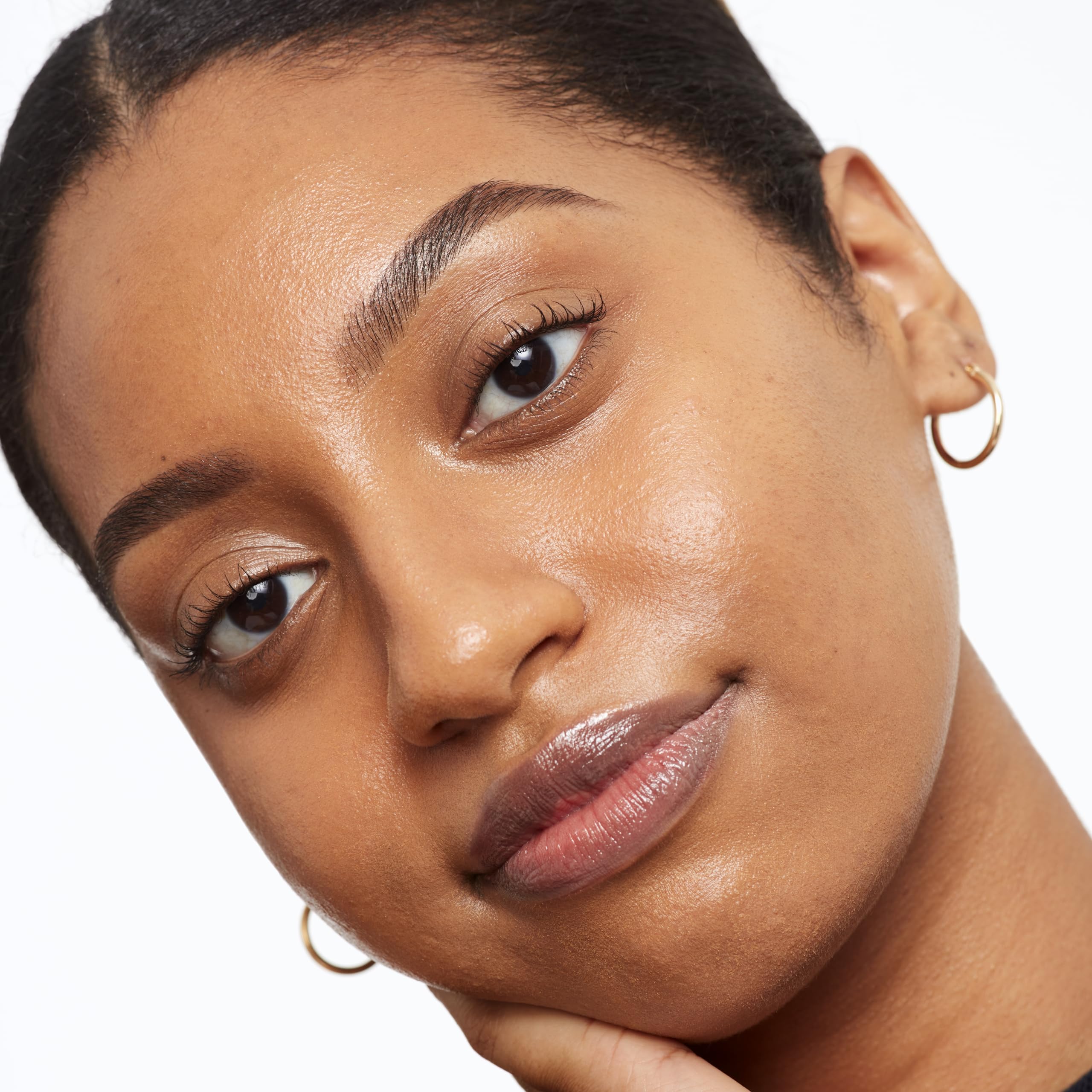 Saie Glowy Super Skin Tint Foundation Shade 23 – Weightless Dewy Medium Coverage