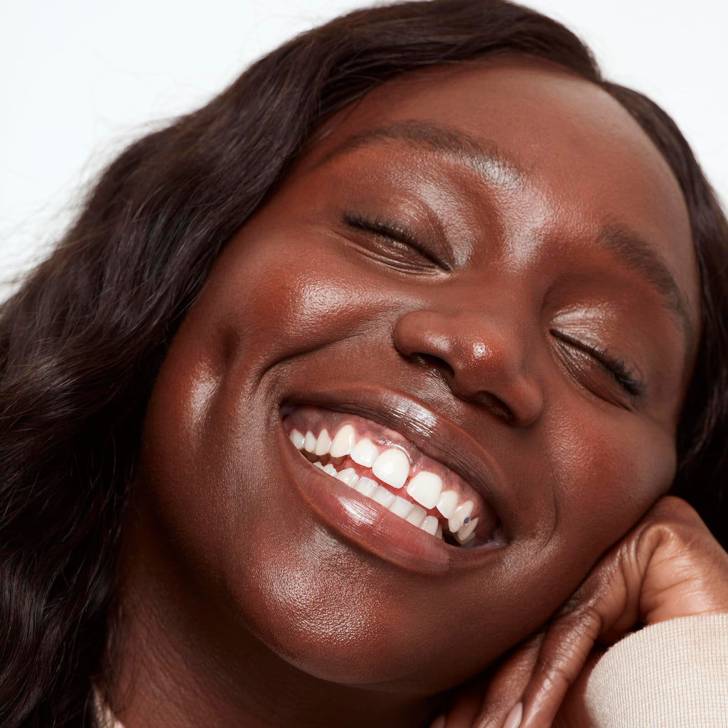 Saie Glowy Super Skin Tint – Weightless Dewy Foundation with Hyaluronic Acid (Shade 34)