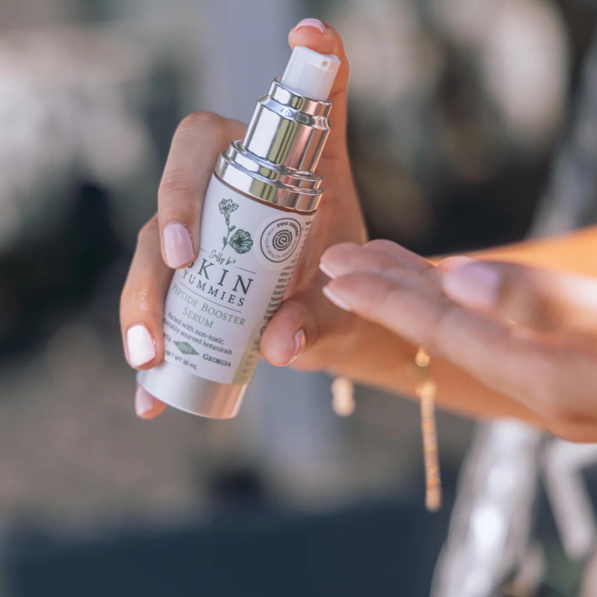 Sally B's Peptide Booster Serum — Oil-Free Moisturizer for All Skin Types, 30 ml