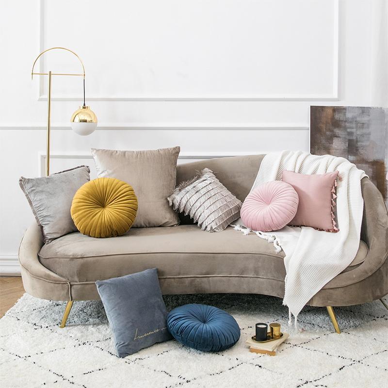 SE96 Set Of Three Cushions