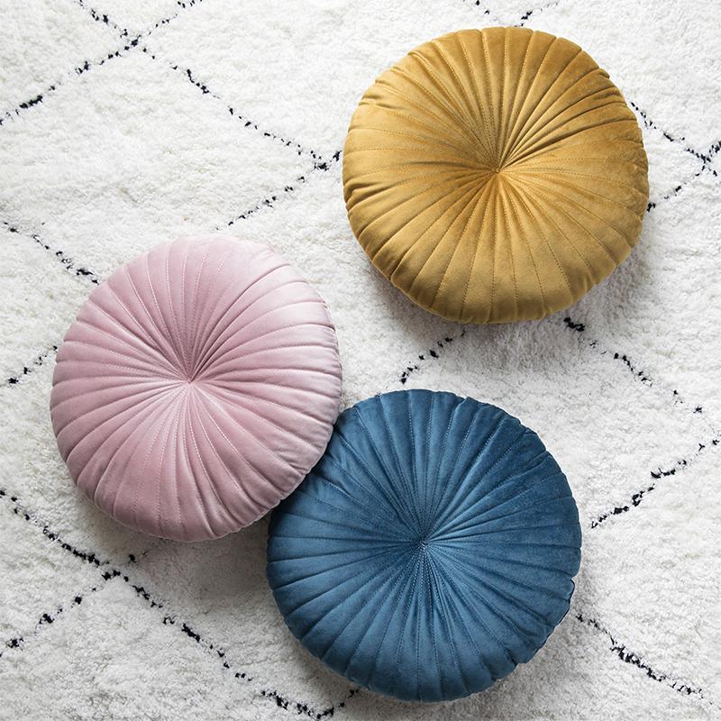 SE96 Set Of Three Cushions