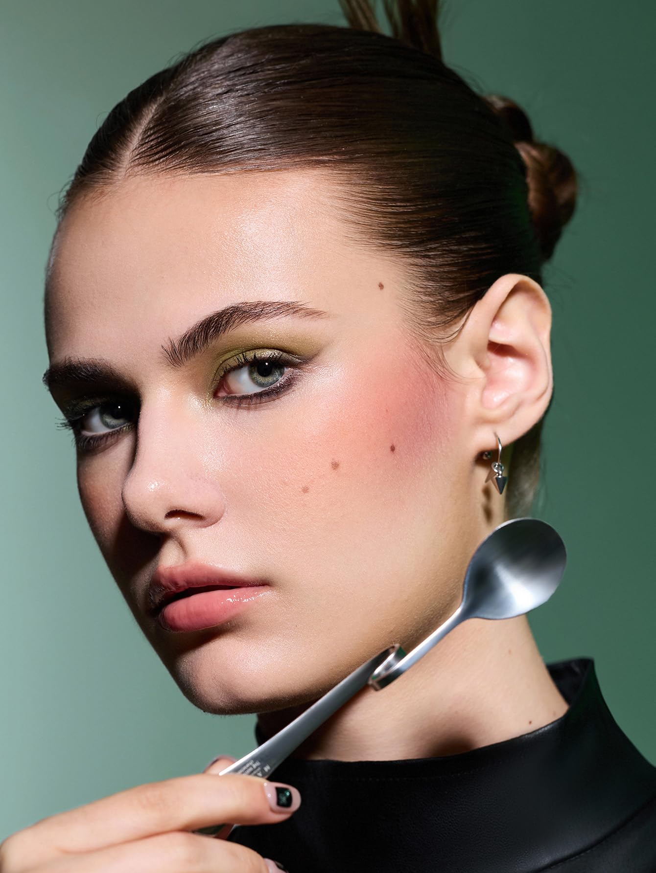 SHEGLAM Matrix Collection Set – All-in-One Makeup Kit with Eyeshadow Palette, Lip Balm, Highlighter, Lip Gloss & Blush