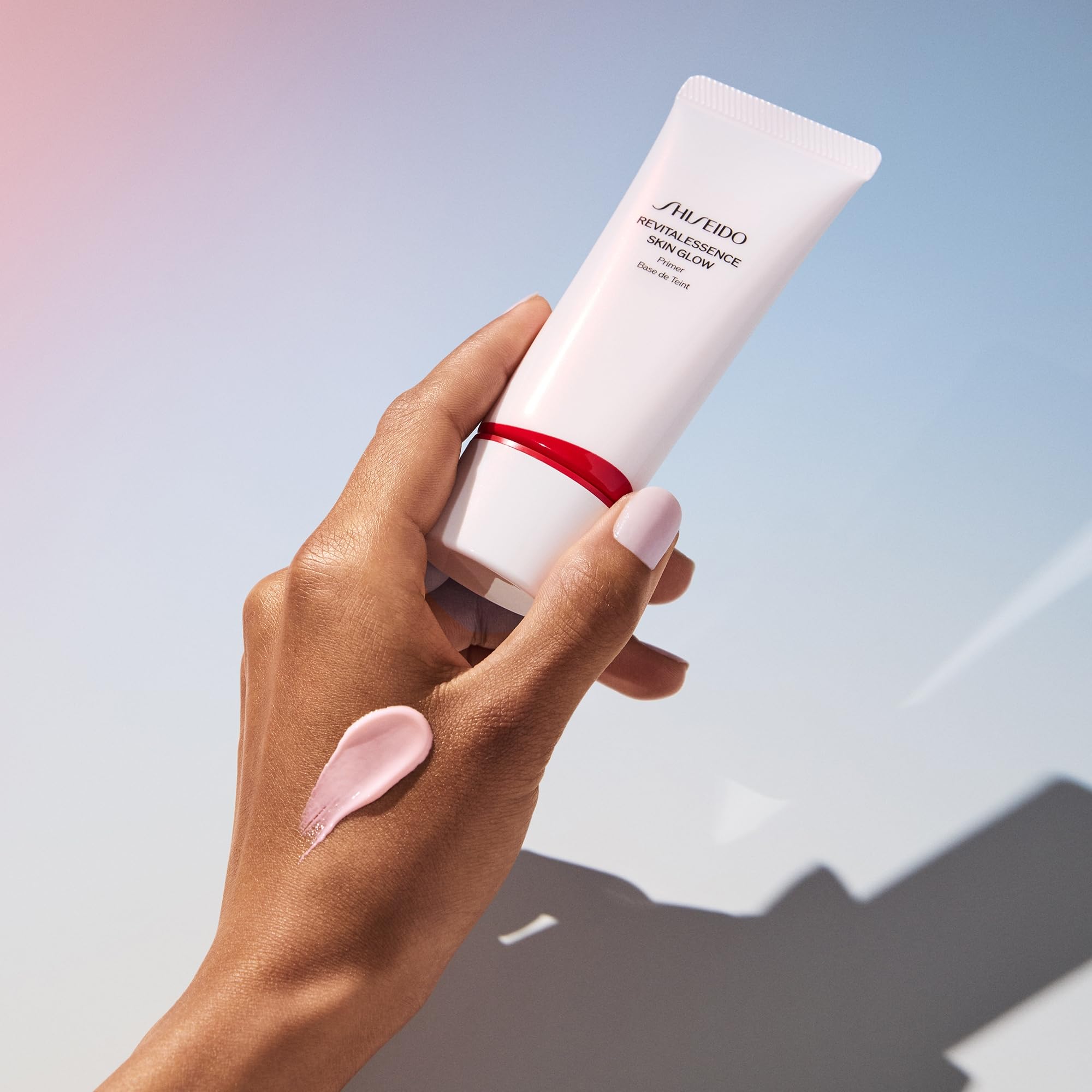 Shiseido RevitalEssence Skin Glow Primer SPF 25 – Instant Glow, 24-Hour Hydration