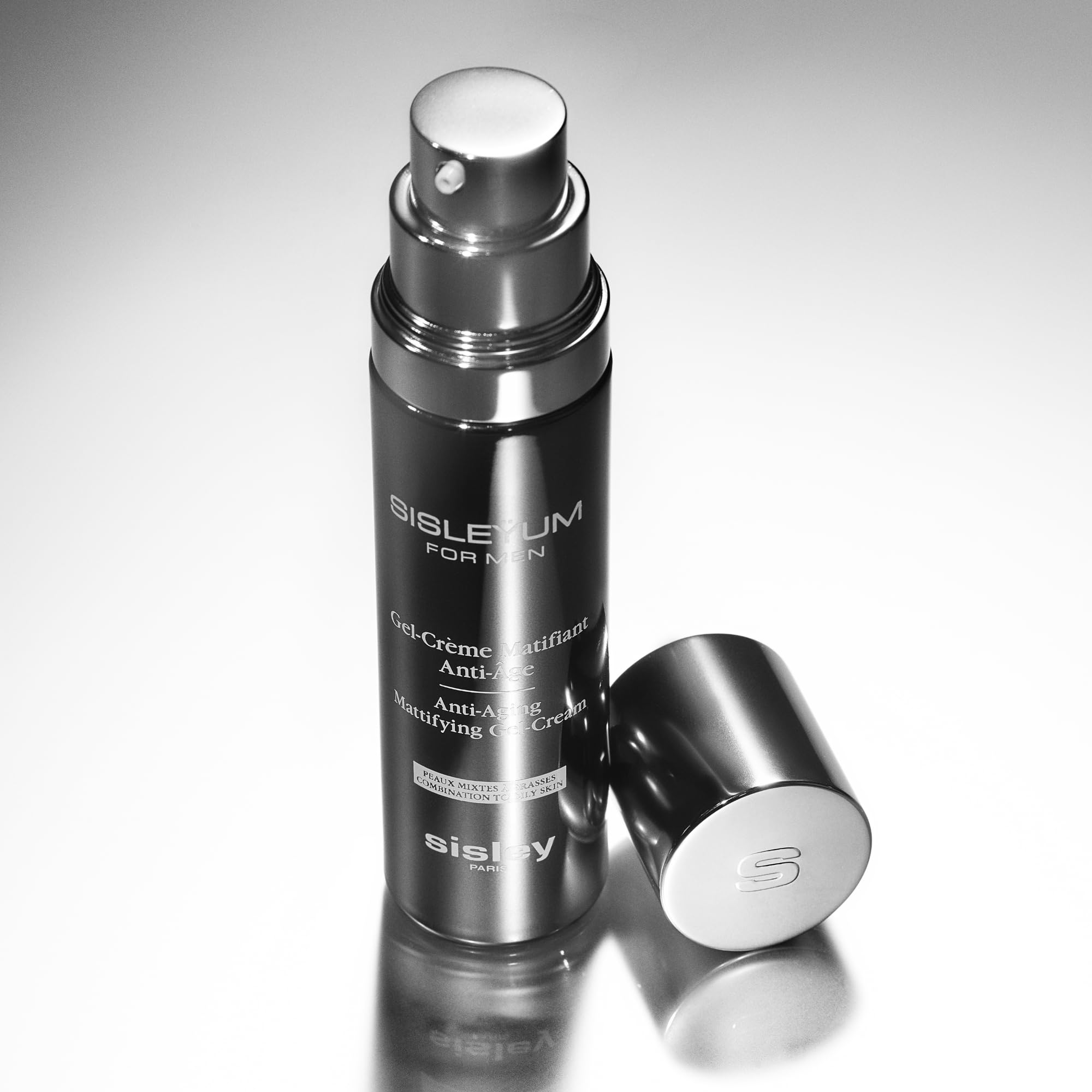 Sisley Paris Sisleyum Anti-Aging Mattifying Gel-Cream for Men – Firm, Smooth & Matte Skin (50 mL)