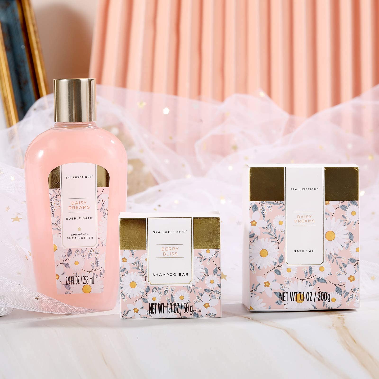 Spa Luxetique Daisy Dream 15-Piece Bath Gift Set – Shower Gel, Hand Cream & Tote