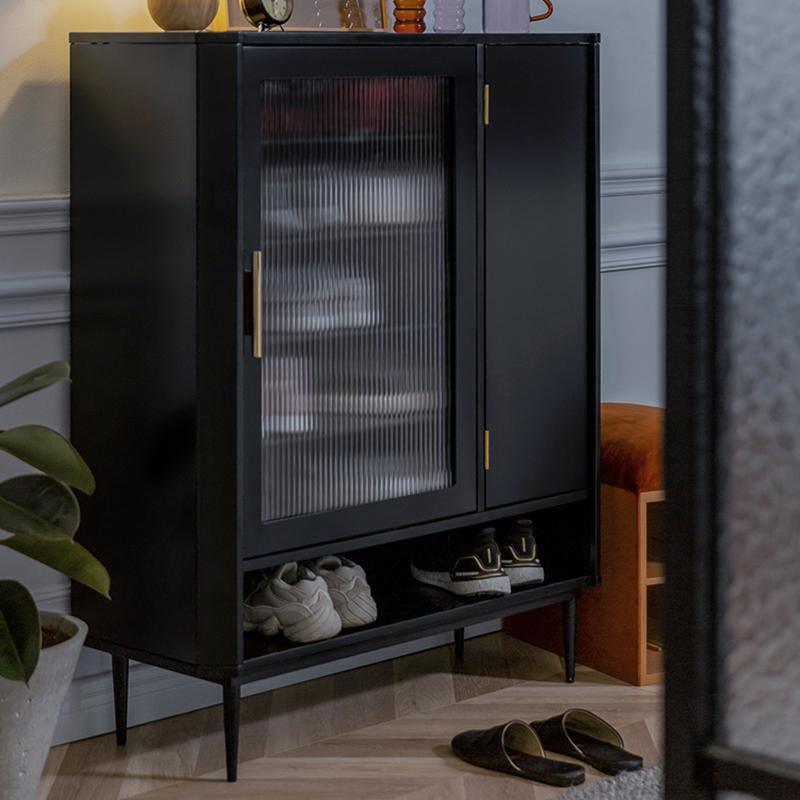 Sten Shoe Storage