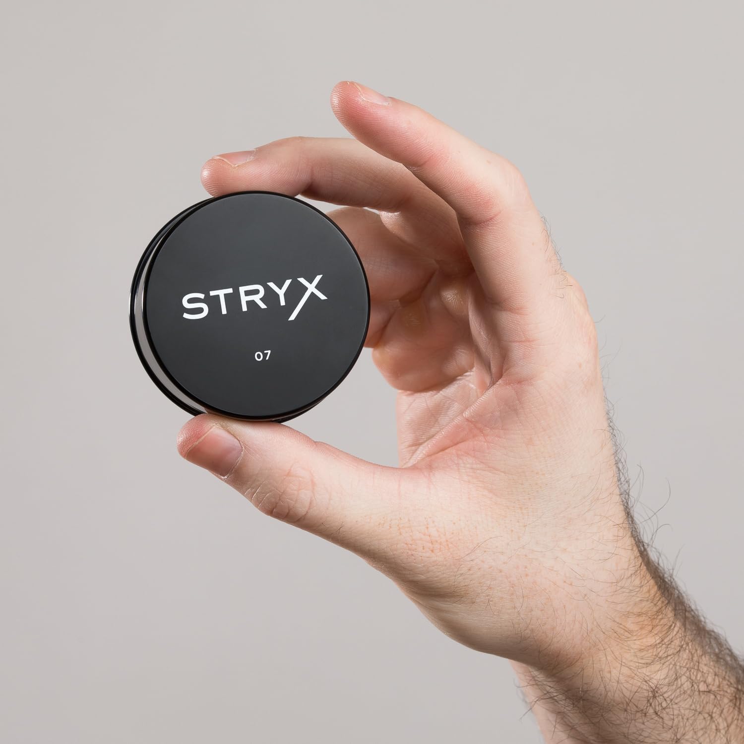 Stryx Men's Anti-Shine Powder – Invisible Matte Finish, USA-Made