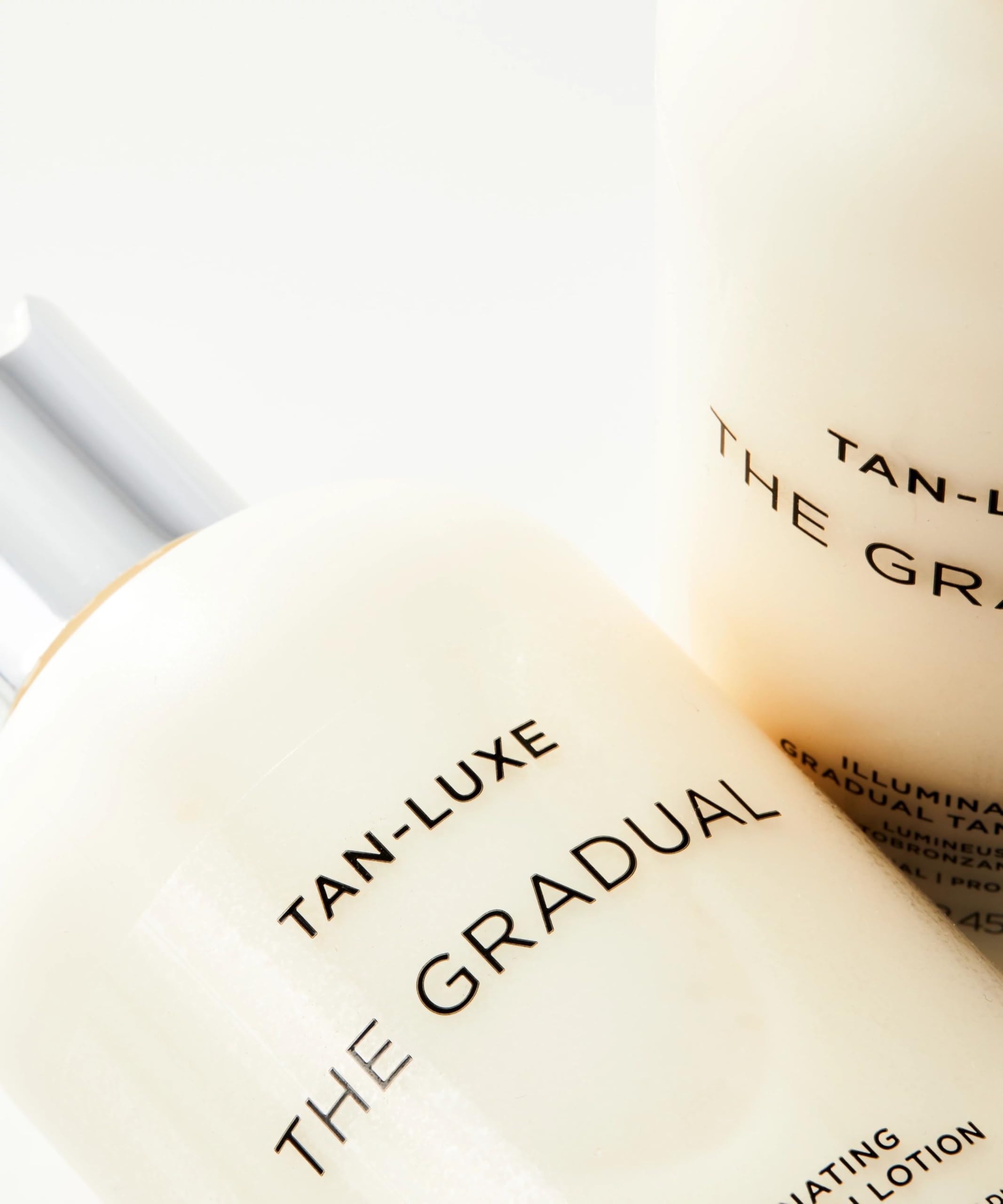 Tan-Luxe The Gradual Illuminating Gradual Tan Lotion | Buildable, Hydrating Self Tanner