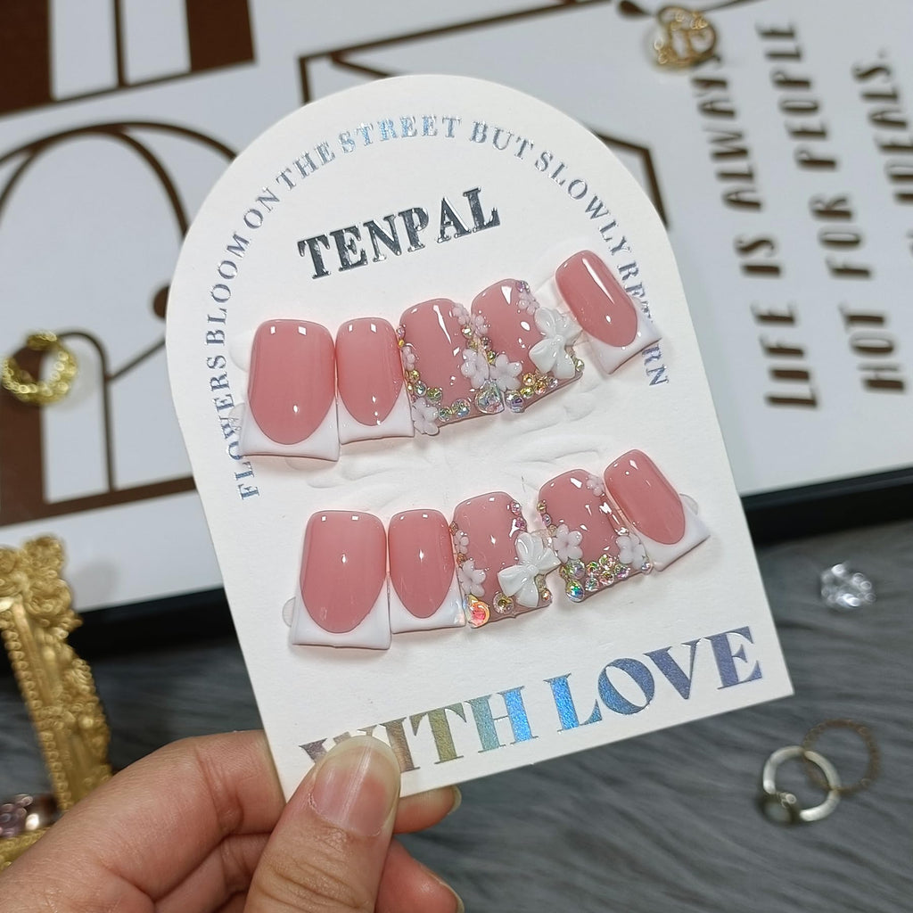 TENPAL Short Coffin Duckbill Press On Nails – White French Tip with Rhinestones & 3D Bow (10pcs)