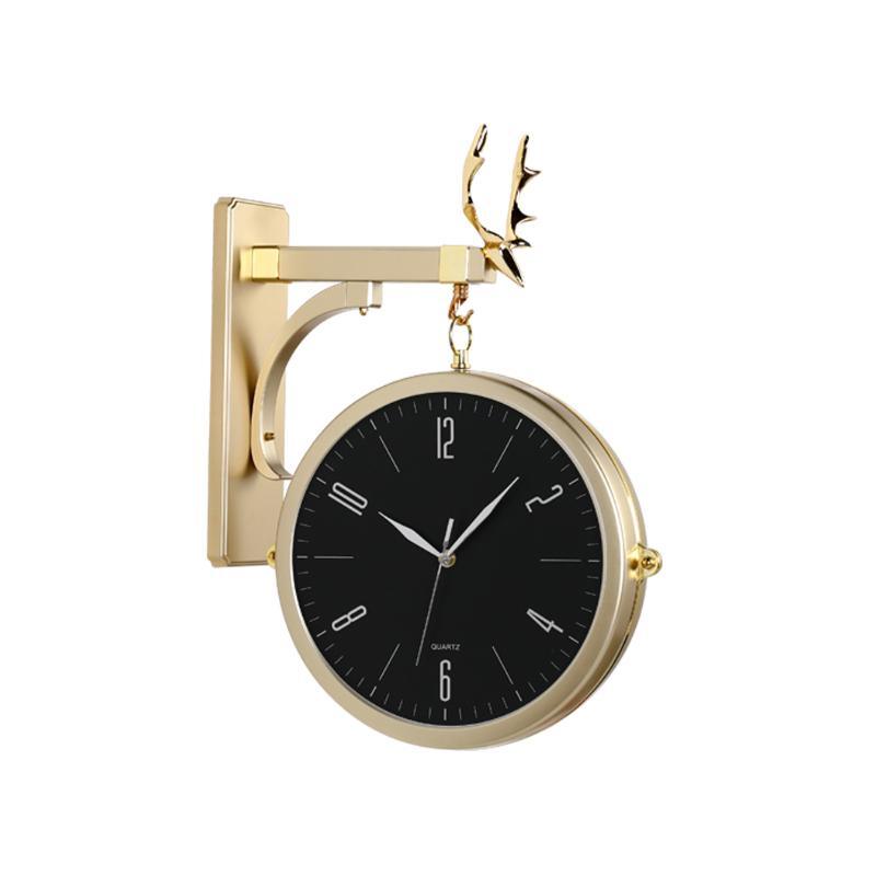 The Alley Clock, Gold Or Sliver