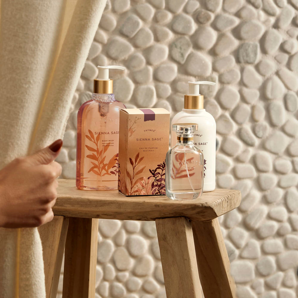 Thymes Moisturizing Hand Wash with Pump – Glycerin & Calendula, Siena Sage (8.25 oz)