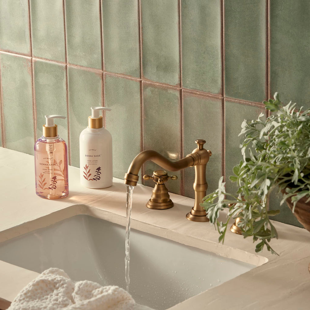 Thymes Moisturizing Hand Wash with Pump – Glycerin & Calendula, Siena Sage (8.25 oz)