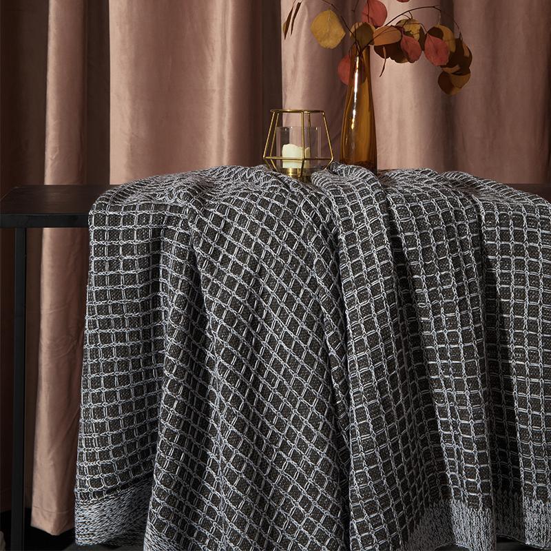 TU37 Blanket