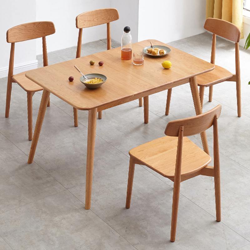 Delicia Extendable Dining Table, Ash