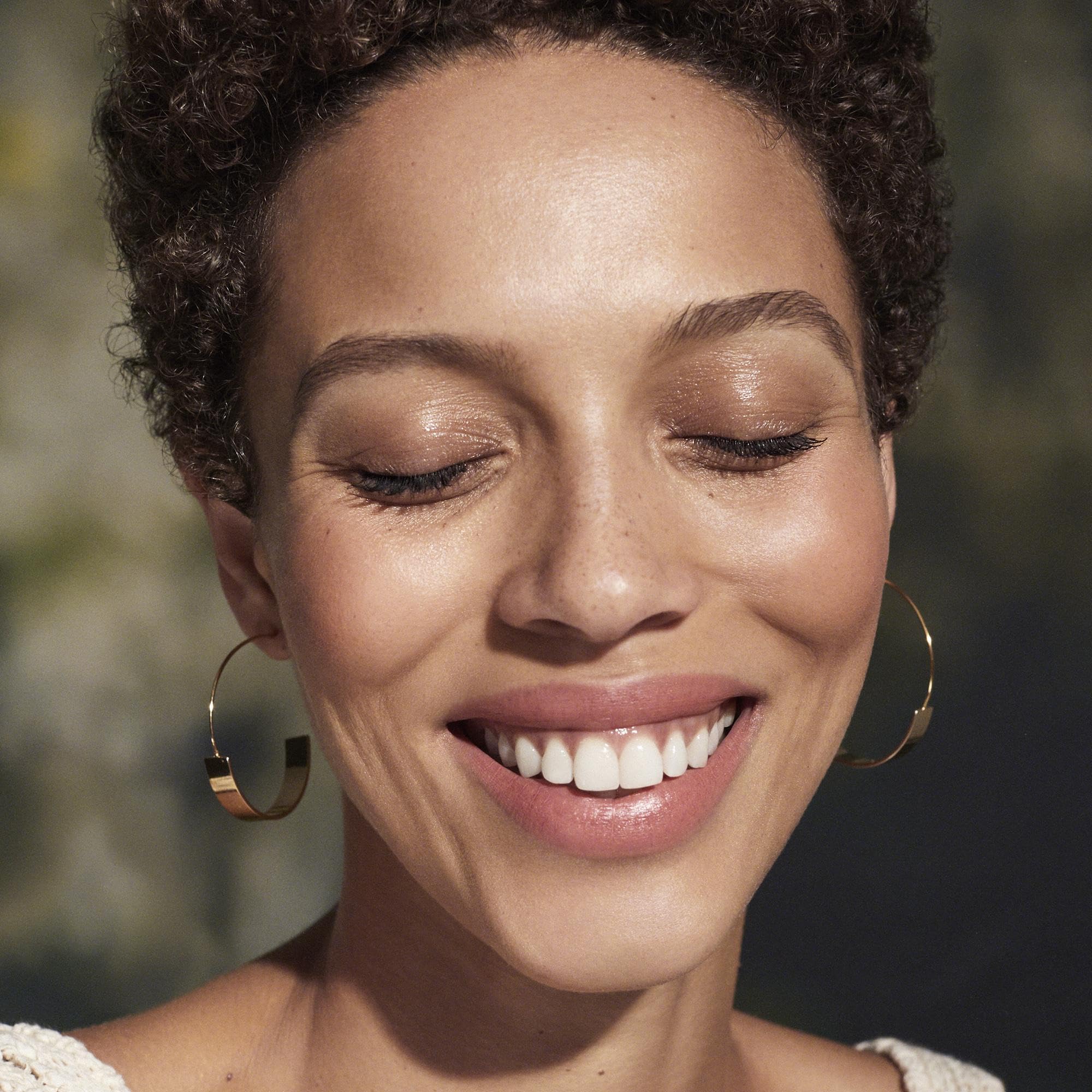Well People Bio Powder Foundation | Lightweight, Hydrating Semi-Matte Finish | 10N | Vegan & Cruelty-Free