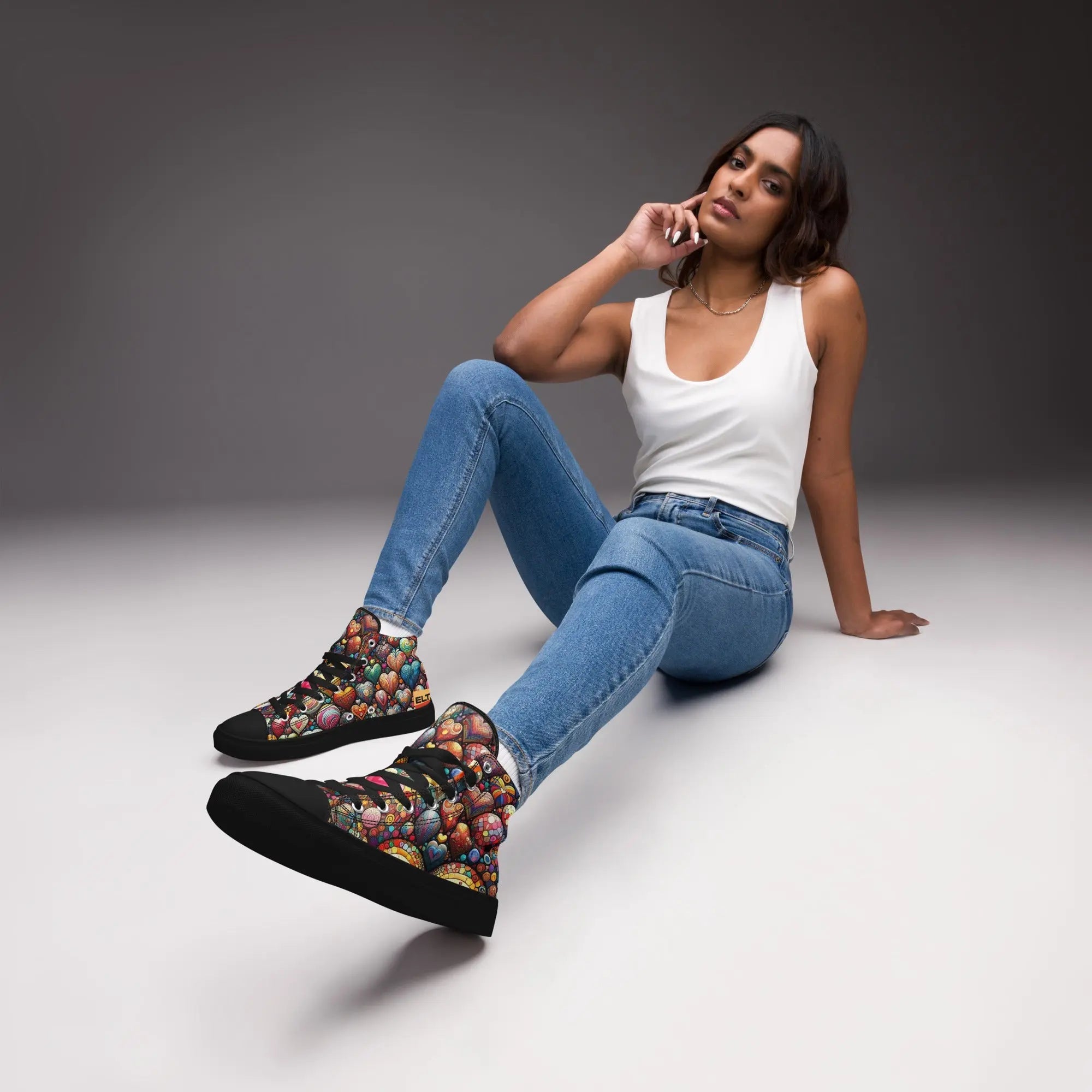 Thousand Hearts Women's High-Top Canvas Shoes