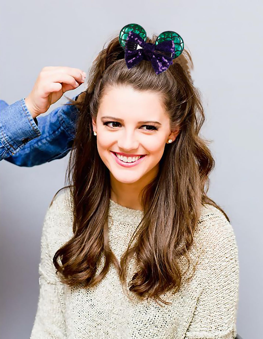 WOVOWOVO Mouse Ear Hair Scrunchies – 2 Pack Mermaid Velvet with Purple Bows for Women & Girls